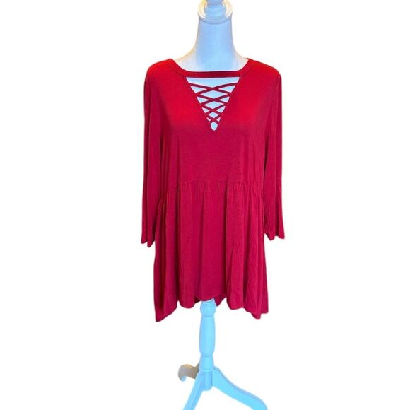 Torrid Super Soft Knits Babydoll Tunic Top Lattice Neck Womens Size 1 Red - Picture 3 of 11